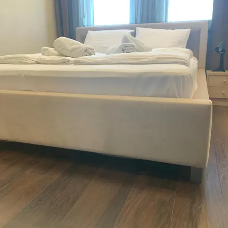 Local-lux 3 *