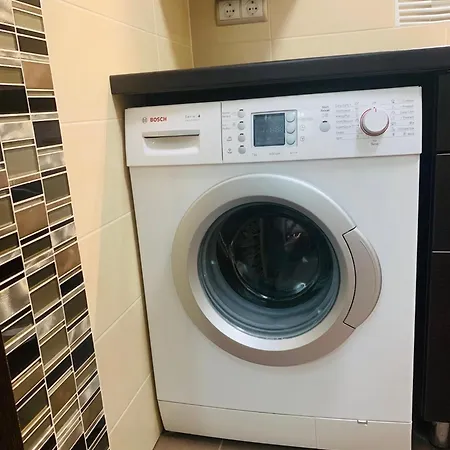 Apartmán Local-lux 3 - 2 X Free Parking & Balcony