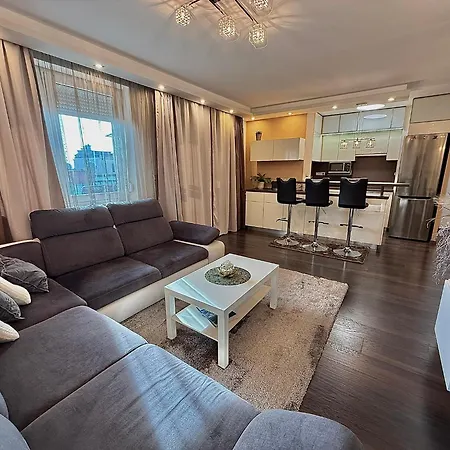 アパート Local-lux Premium Apartment- 2 Bedrooms Balcony -2 Private Parking *