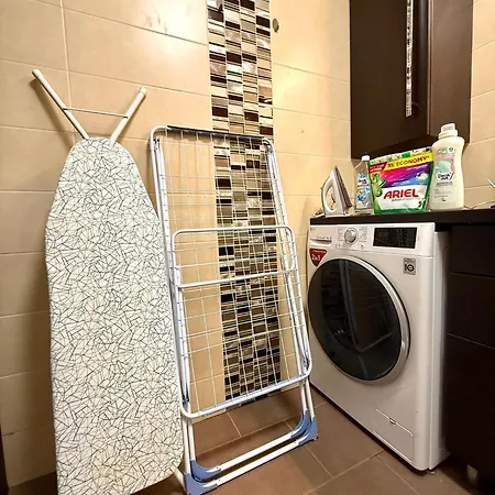 Local-lux Premium Apartment- 2 Bedrooms Balcony -2 Private Parking 케치케메트