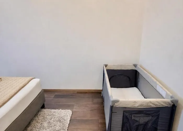 Local-lux Premium Apartment- 2 Bedrooms Balcony -2 Private Parking Διαμέρισμα